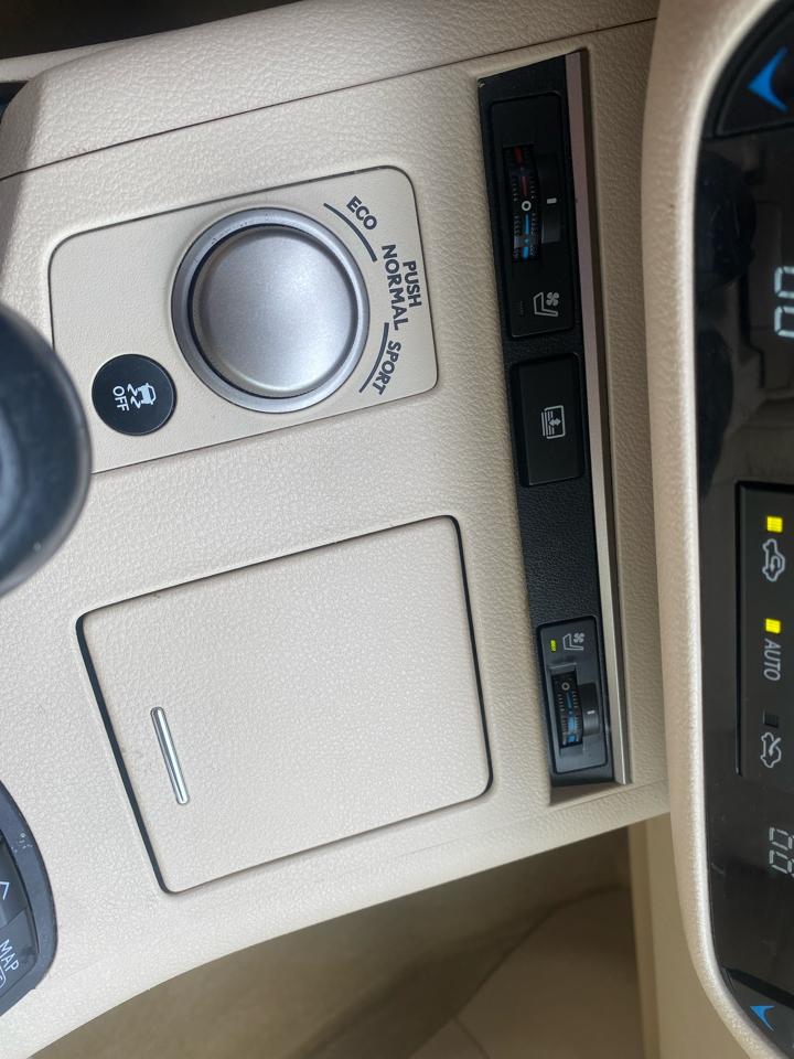 Lexus ES 350  2013