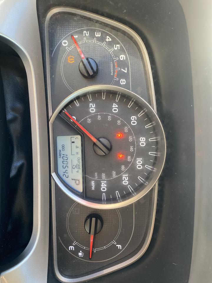 Toyota RAV4 XLE FWD 2014