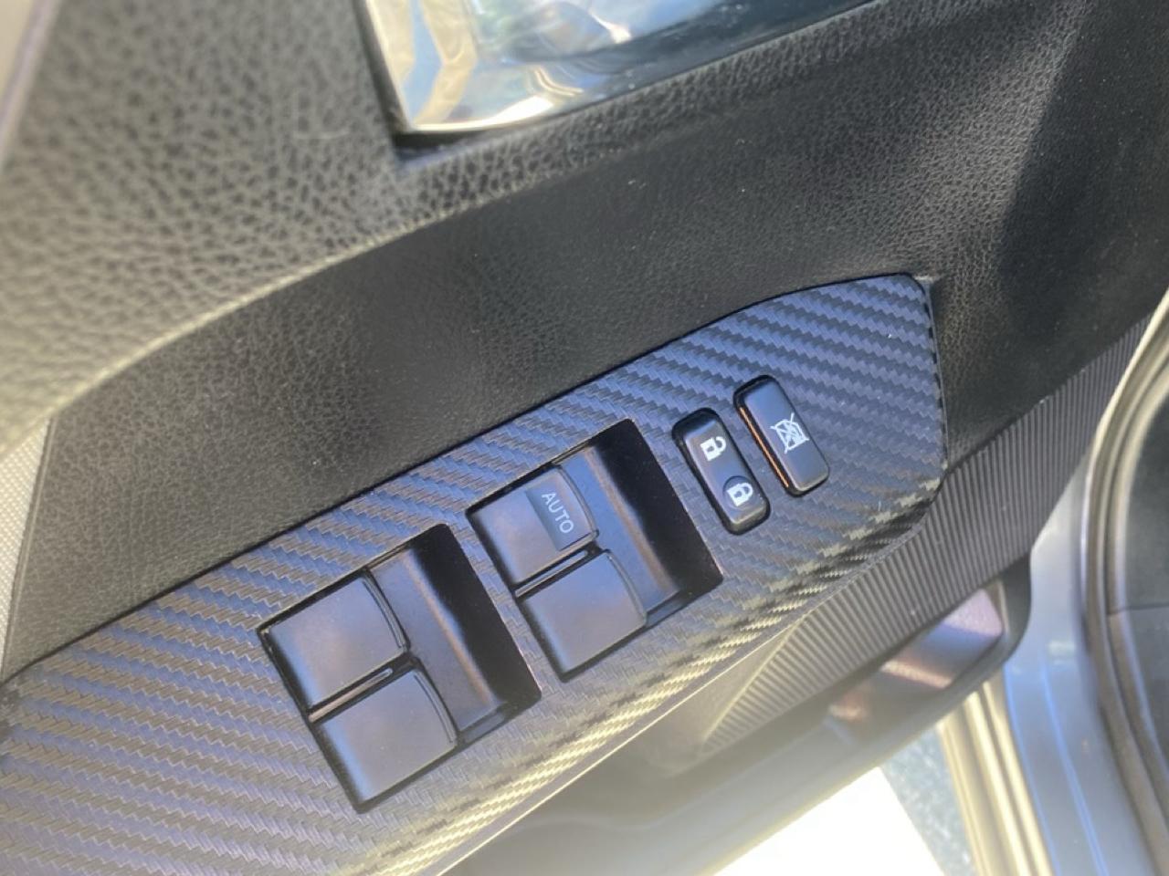 Toyota RAV4 XLE FWD 2014