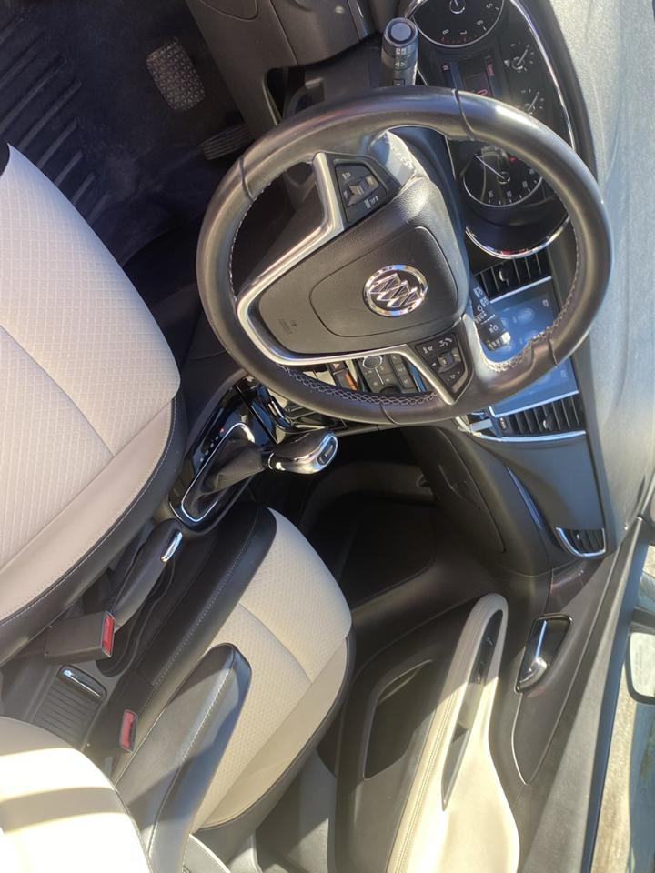 Buick Encore Sport Touring FWD 2019