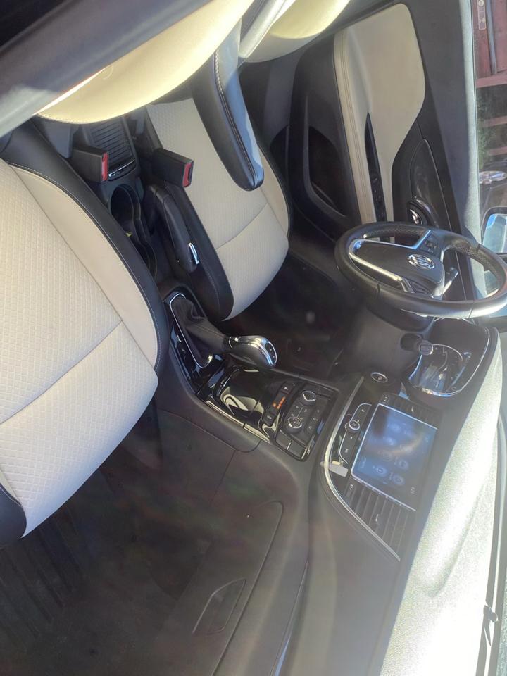 Buick Encore Sport Touring FWD 2019
