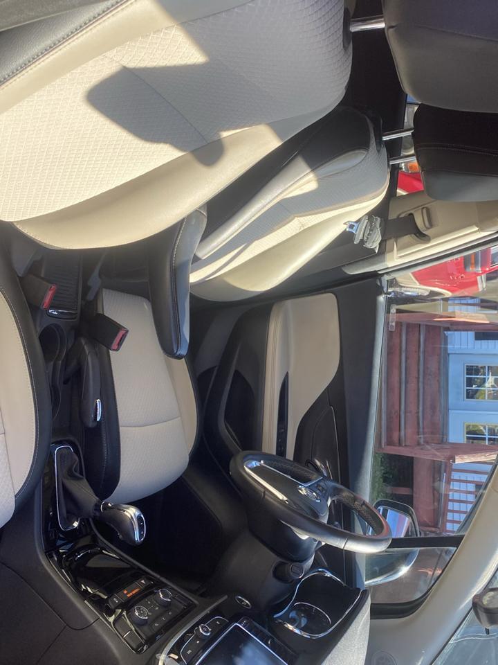 Buick Encore Sport Touring FWD 2019