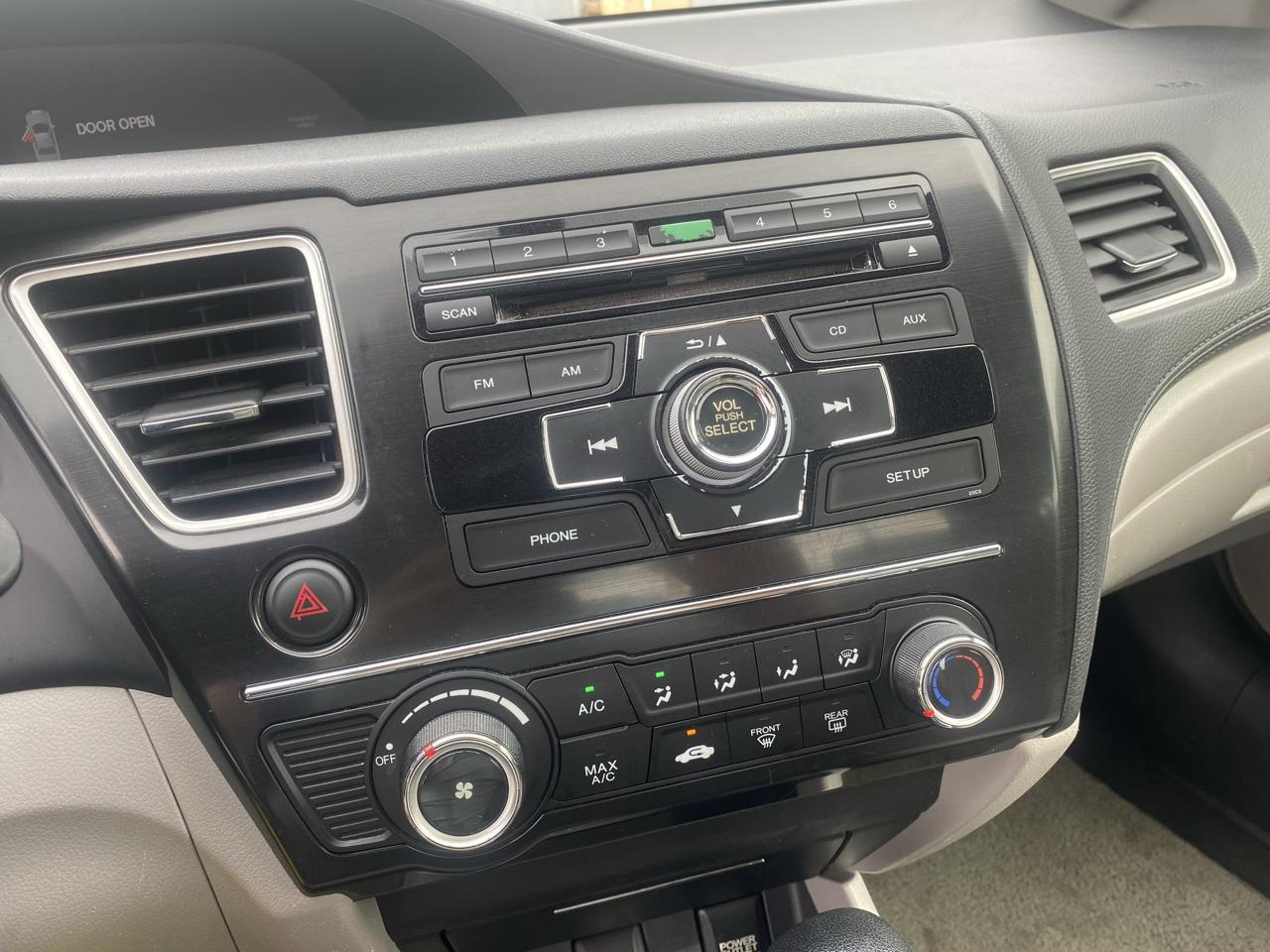 Honda Civic LX Sedan 5-Speed AT 2013