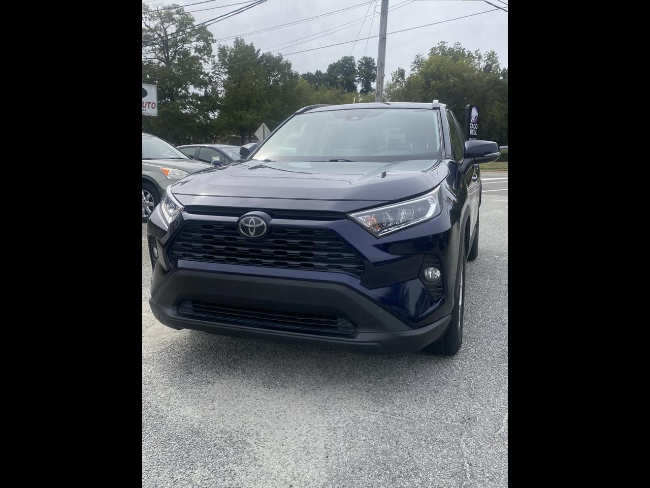Toyota RAV4 XLE 2019