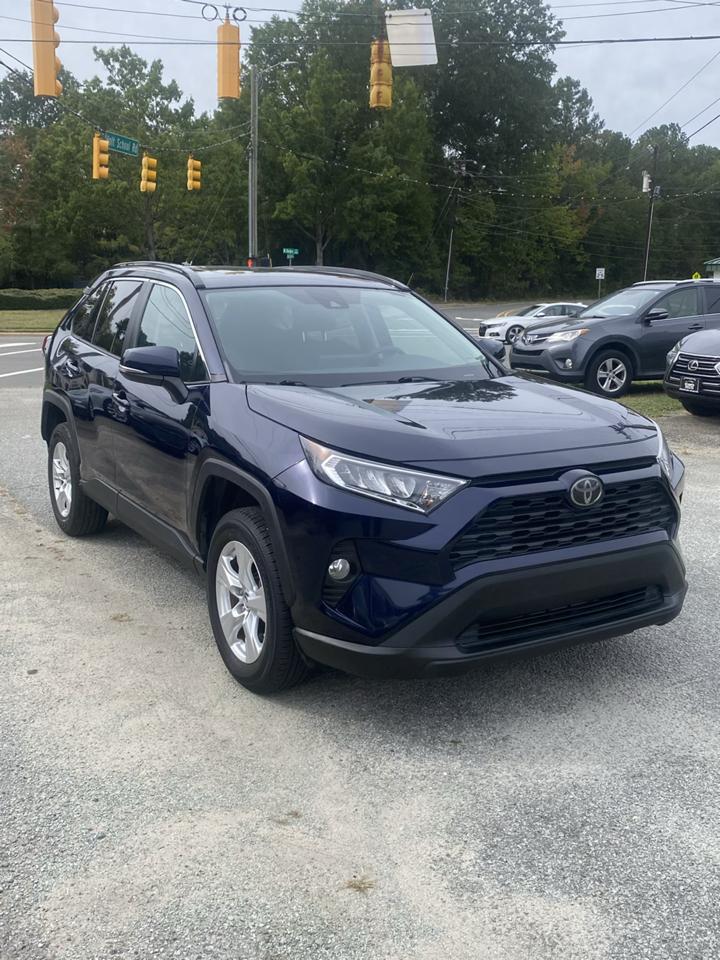 Toyota RAV4 XLE 2019
