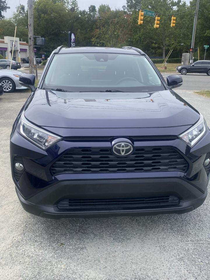 Toyota RAV4 XLE 2019