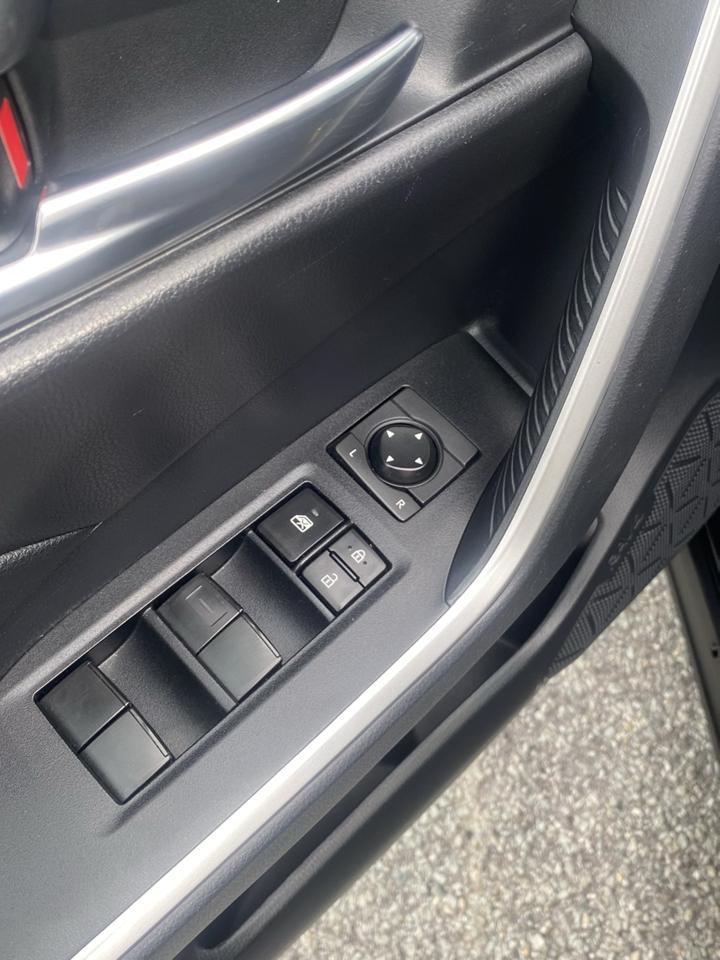 Toyota RAV4 XLE 2019