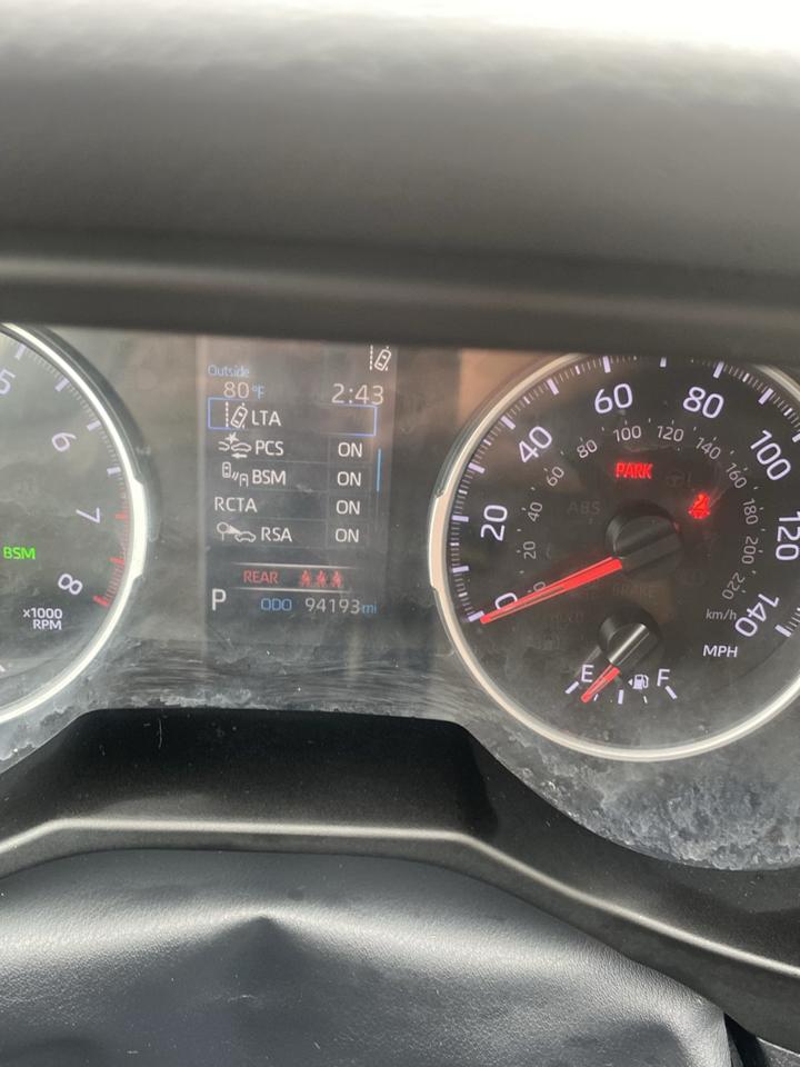 Toyota RAV4 XLE 2019
