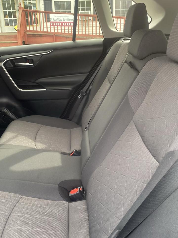 Toyota RAV4 XLE 2019