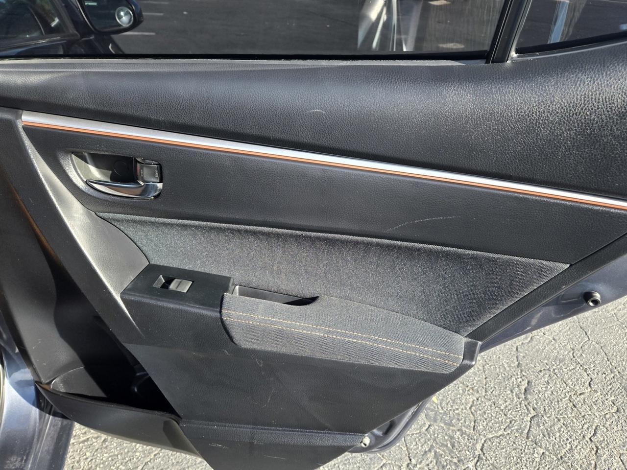 Toyota Corolla  2014