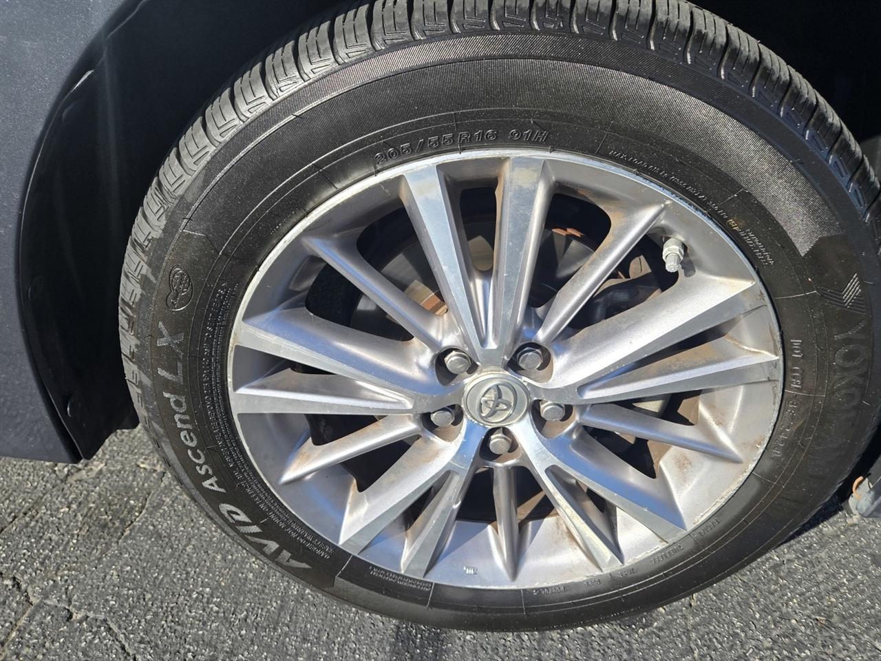 Toyota Corolla  2014