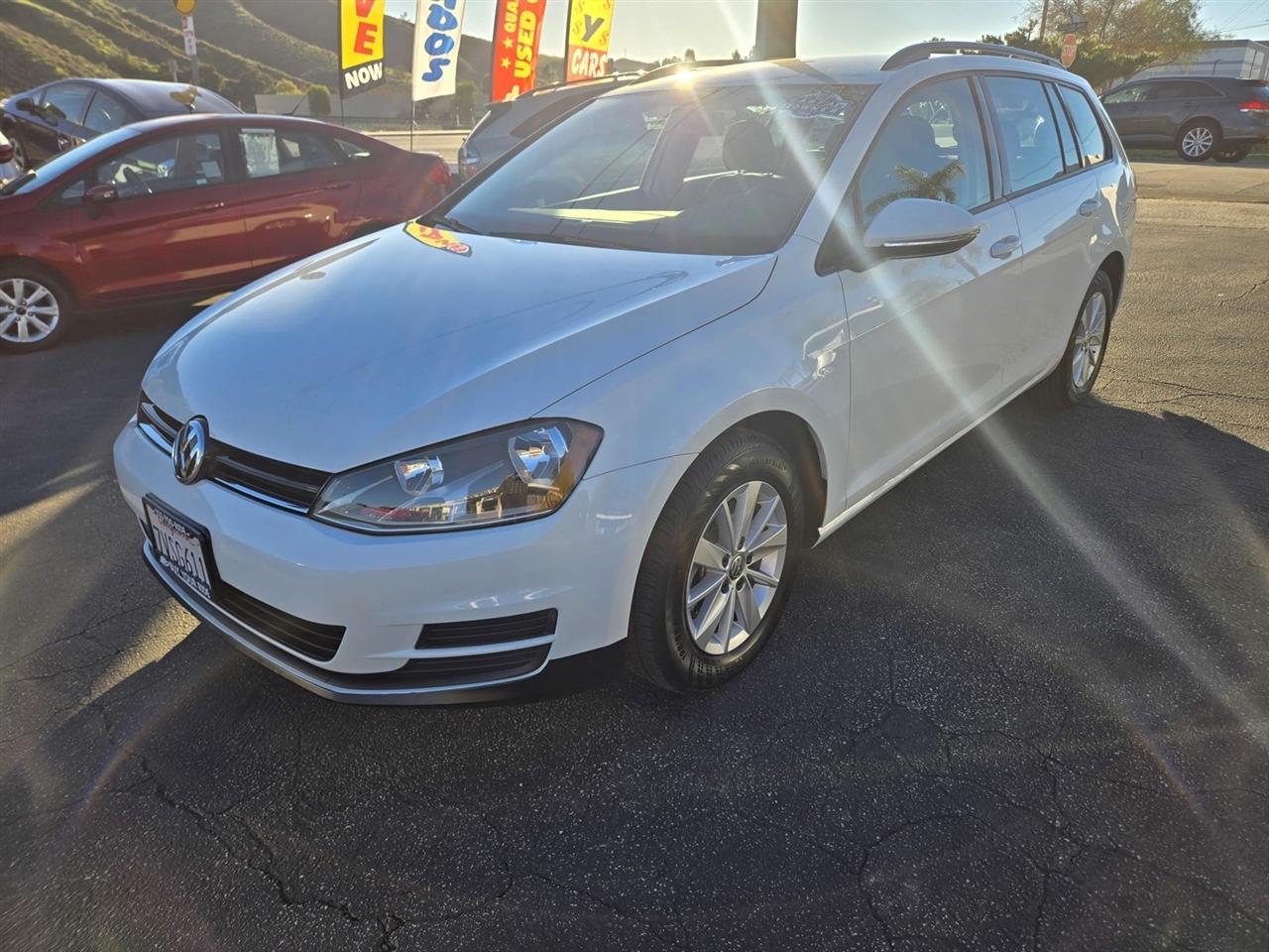 Volkswagen Golf SportWagen  2017