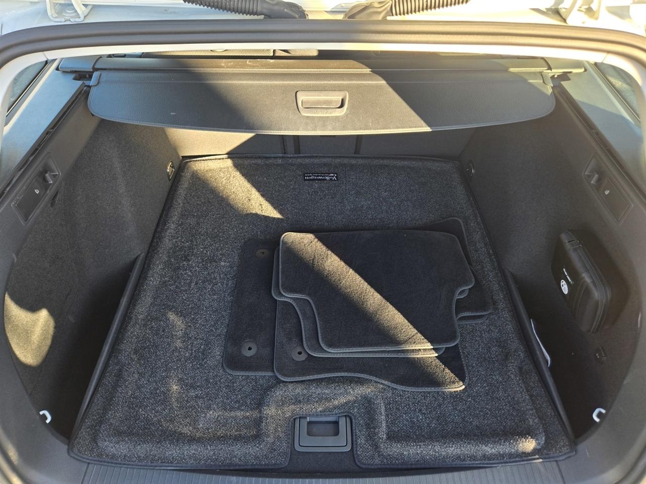 Volkswagen Golf SportWagen  2017