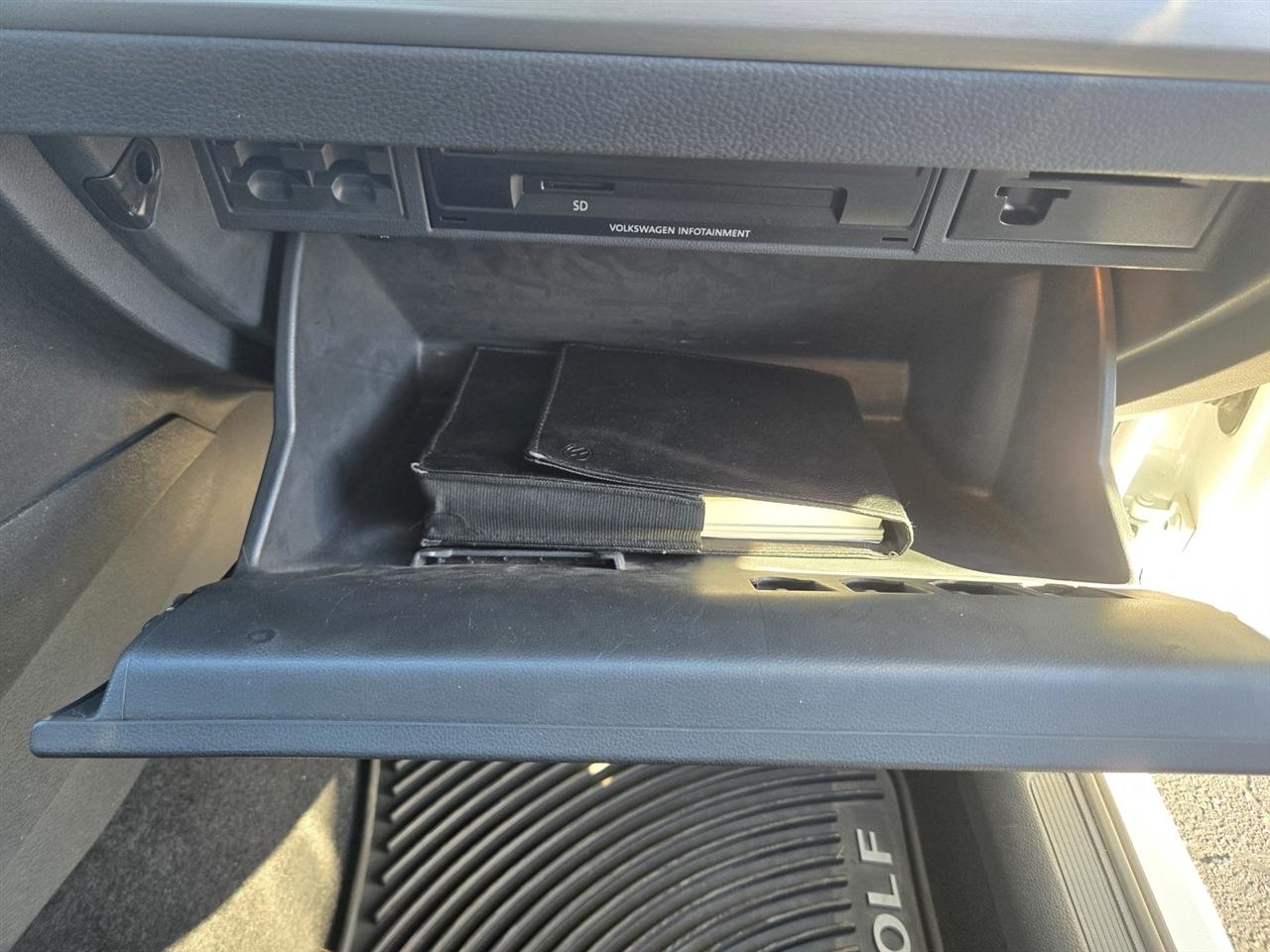 Volkswagen Golf SportWagen  2017