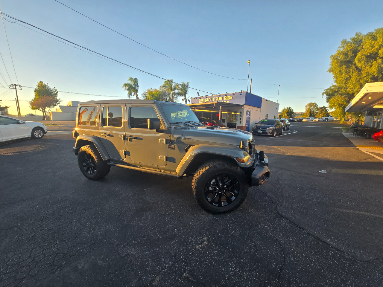 2022 Jeep Wrangler 4xe SAHARA 4XE