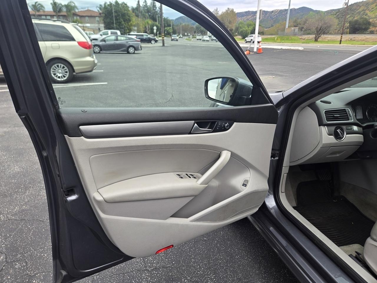 Volkswagen Passat  2014