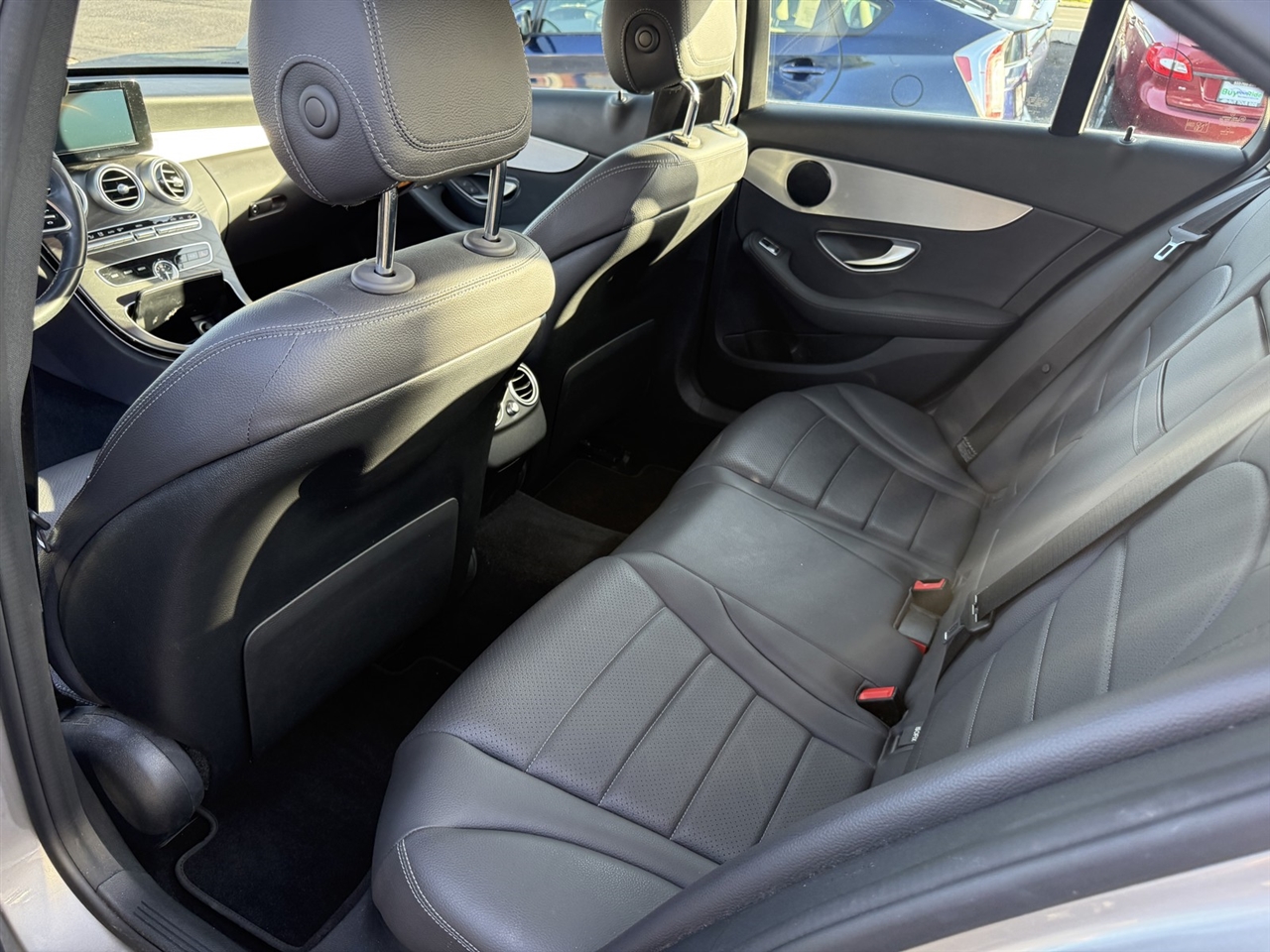 Mercedes-Benz C-Class C300 2019