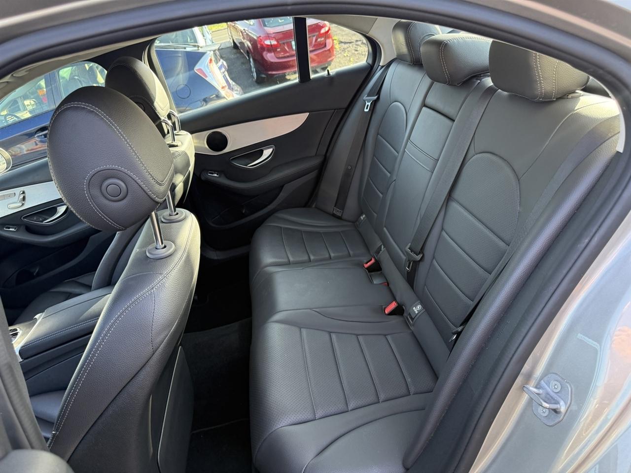 Mercedes-Benz C-Class  2019