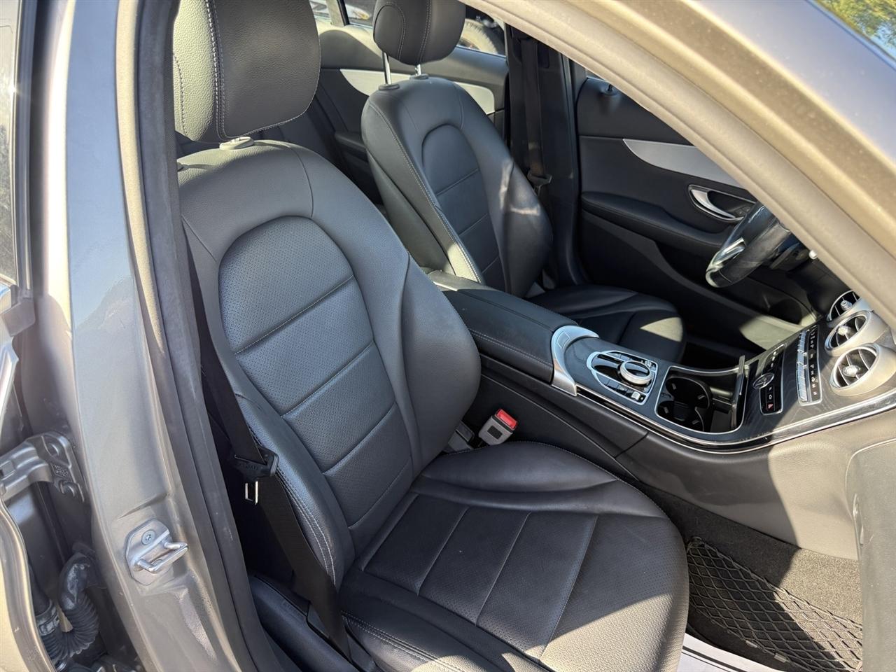 Mercedes-Benz C-Class  2019