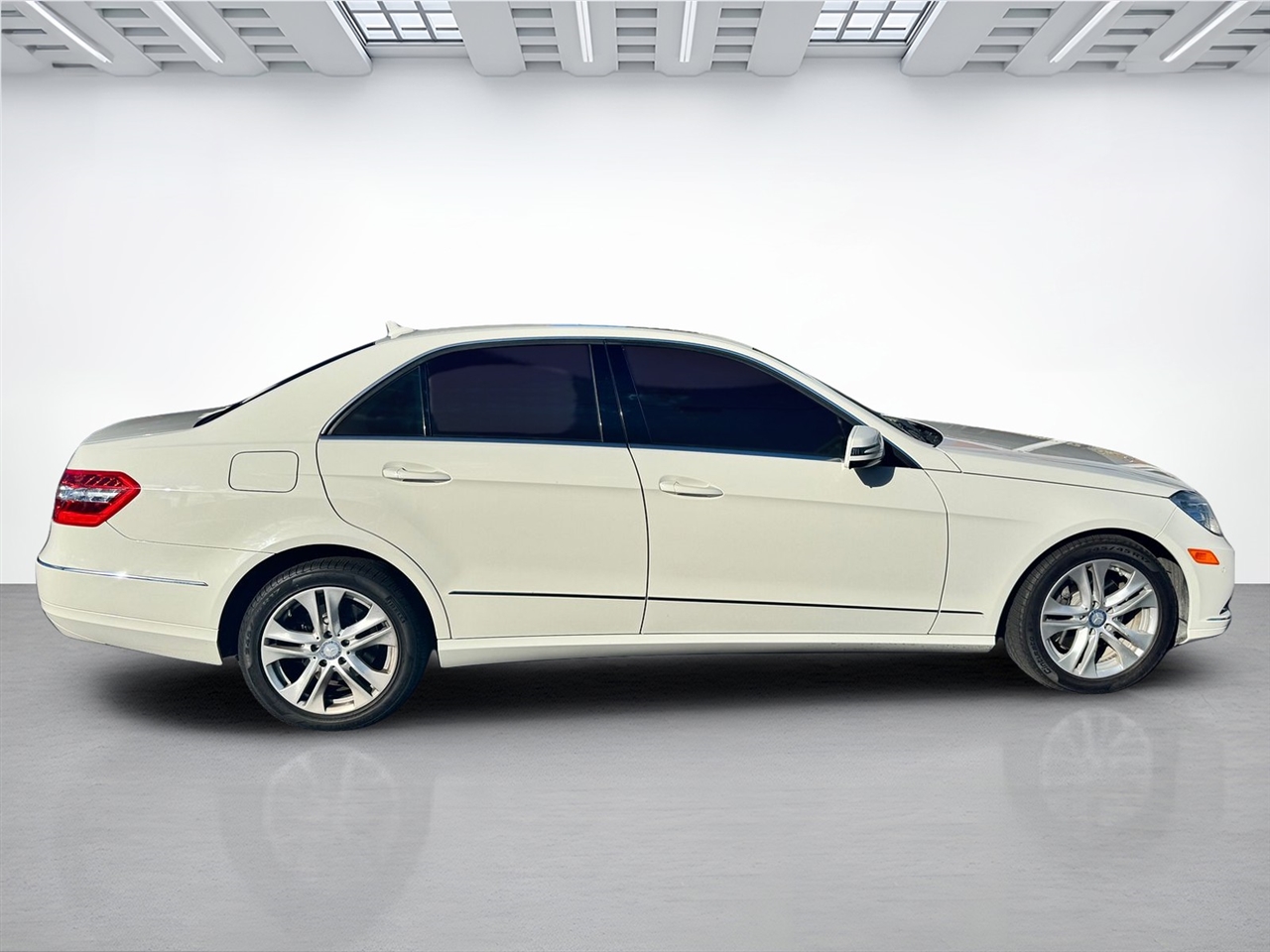 Mercedes-Benz E-Class E350 2011