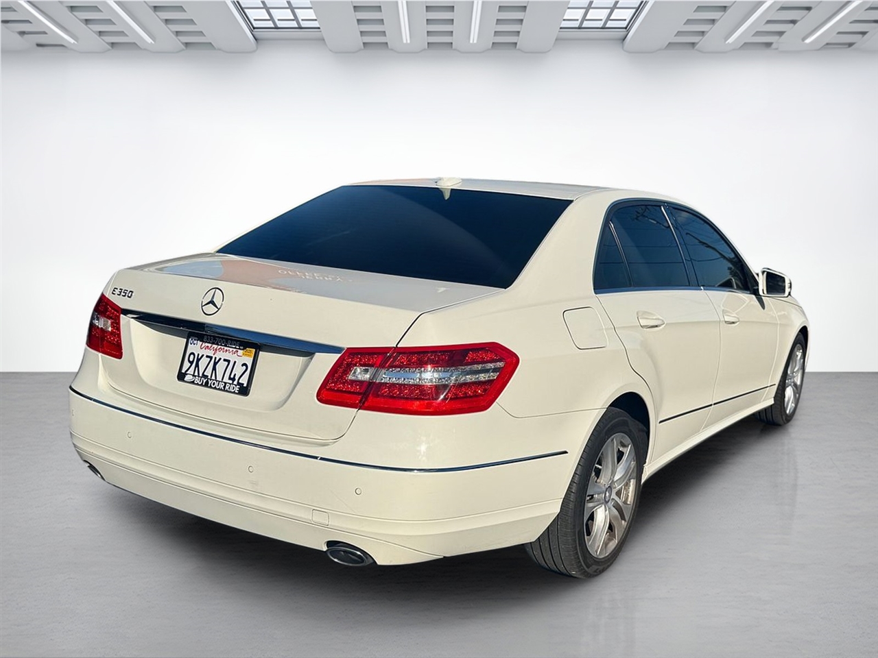 Mercedes-Benz E-Class E350 2011