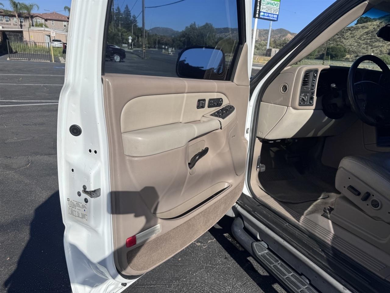 Chevrolet Tahoe  2003