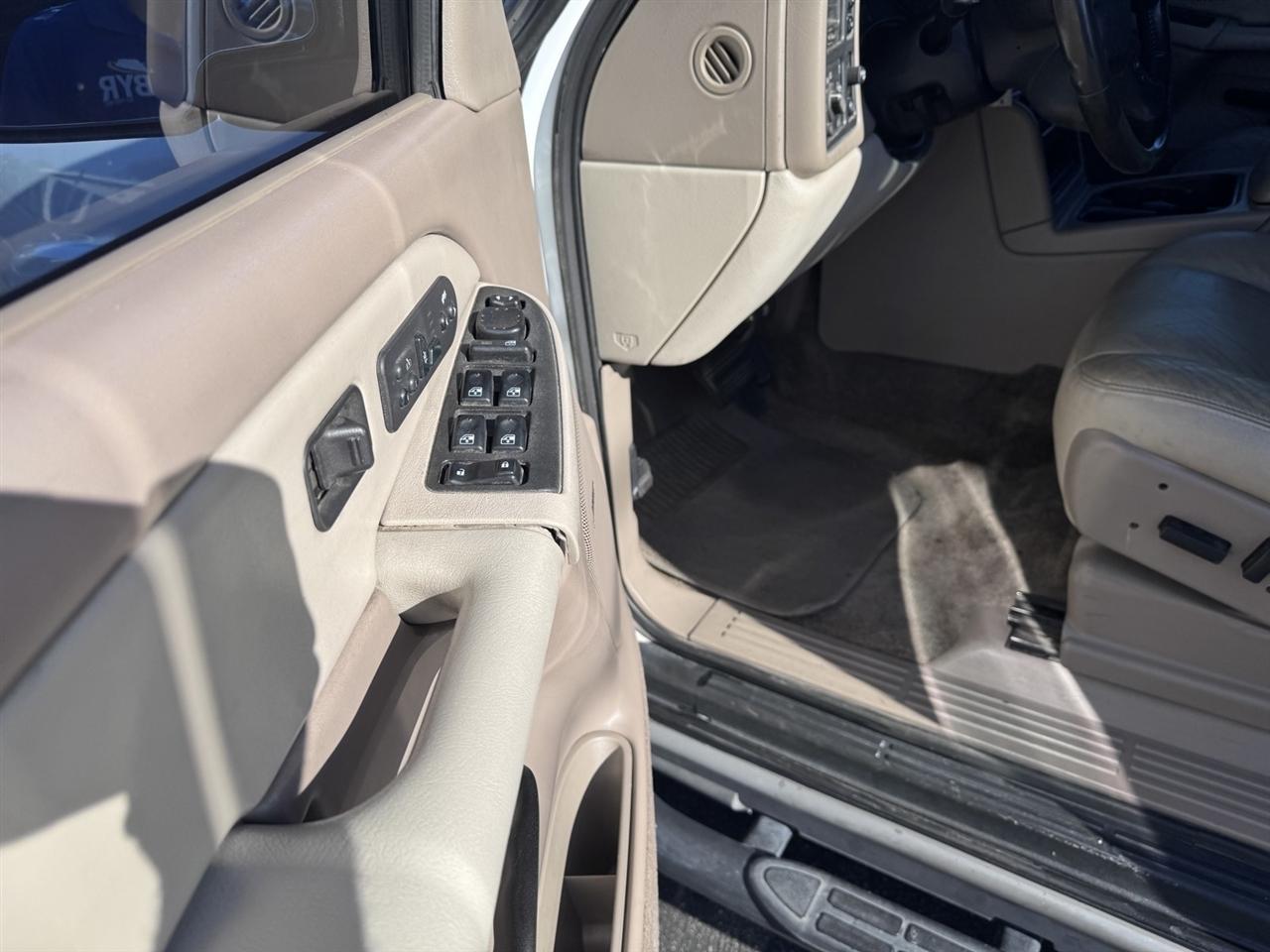 Chevrolet Tahoe  2003