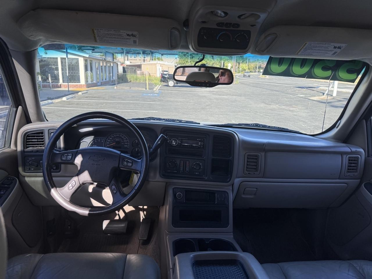 Chevrolet Tahoe  2003