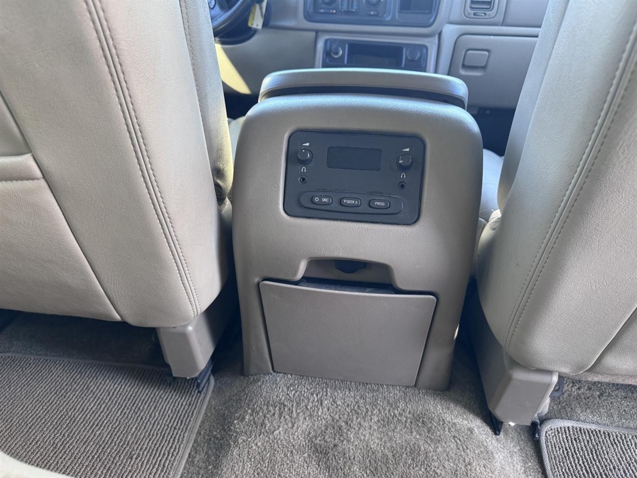 Chevrolet Tahoe  2003