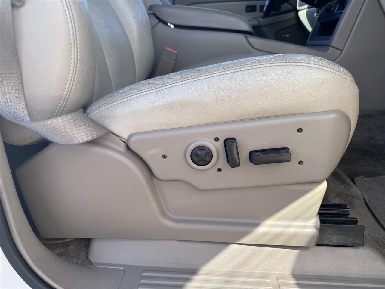 Chevrolet Tahoe  2003