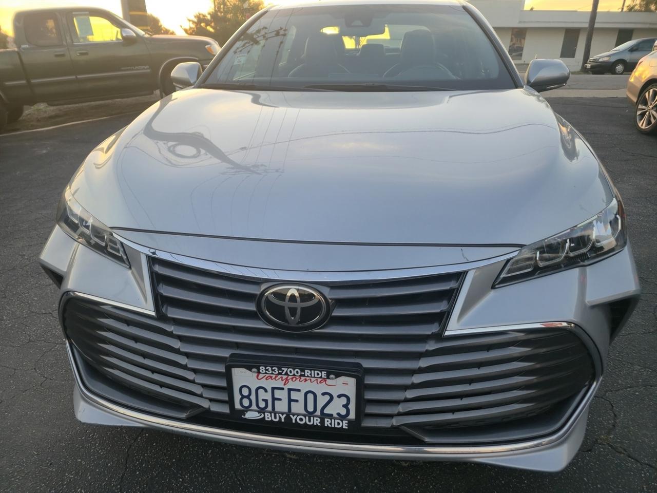 Toyota Avalon  2019