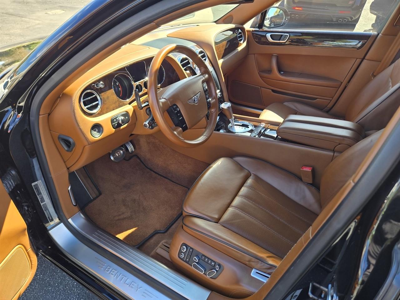 Bentley Continental Flying Spur  2012