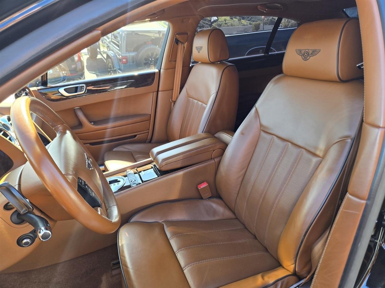 Bentley Continental Flying Spur  2012