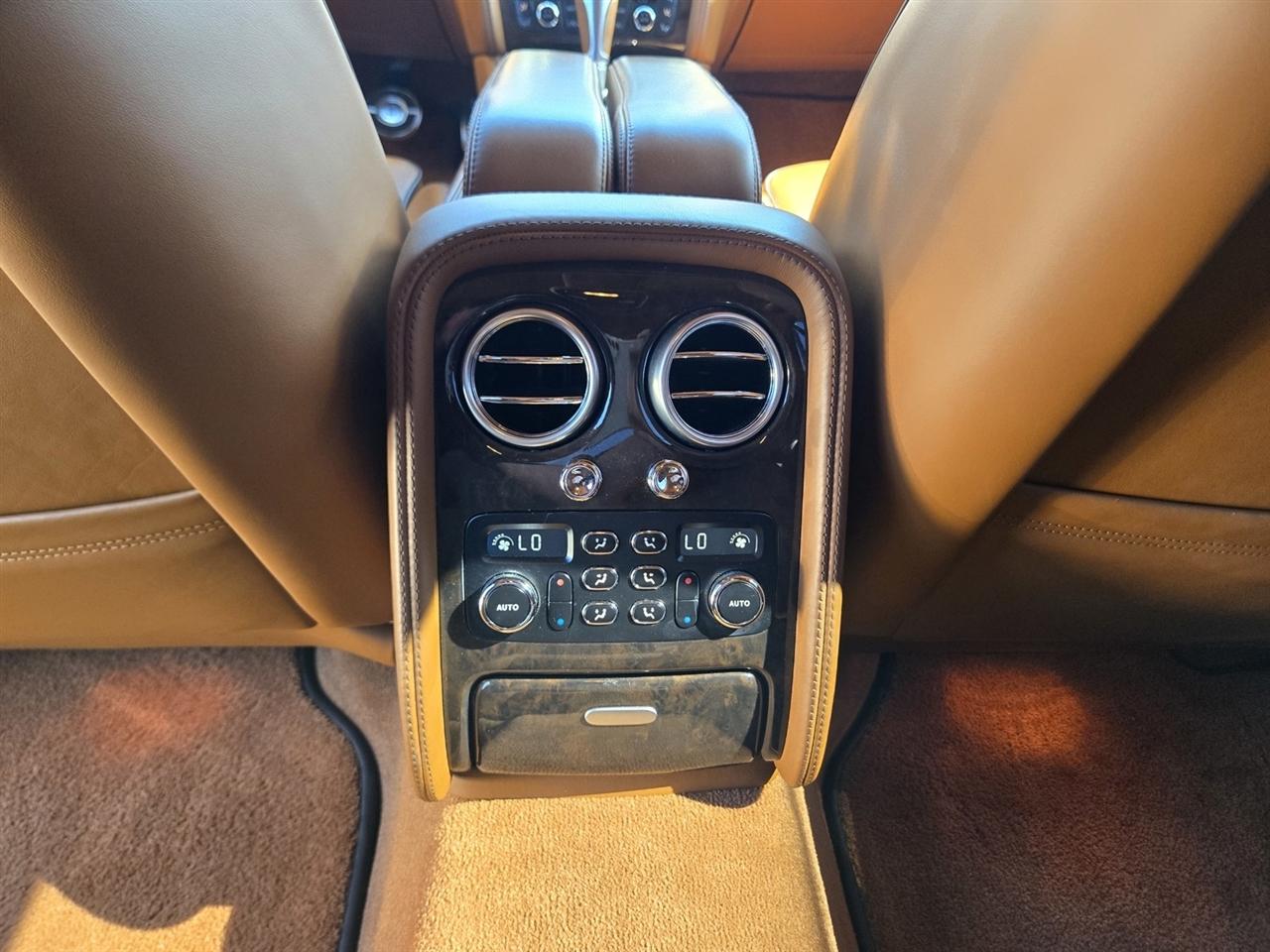 Bentley Continental Flying Spur  2012