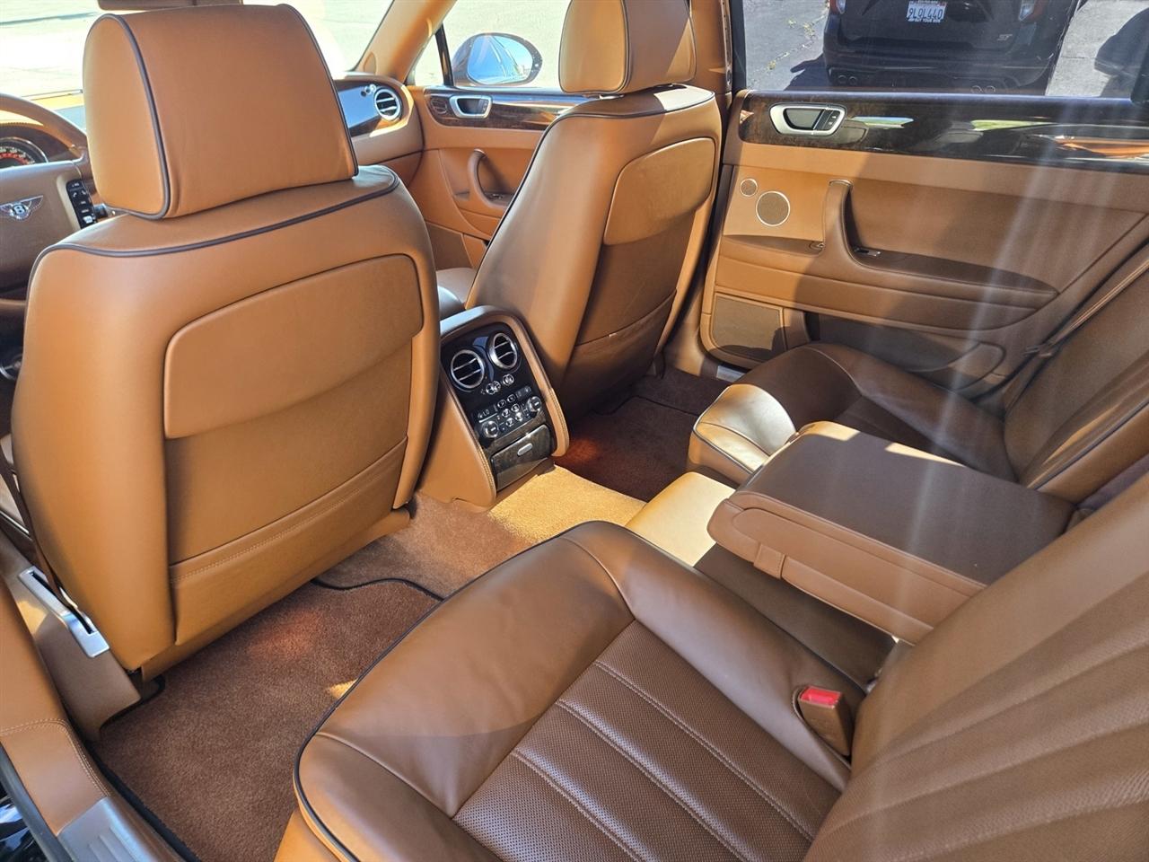 Bentley Continental Flying Spur  2012