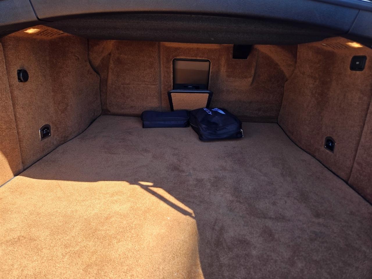 Bentley Continental Flying Spur  2012