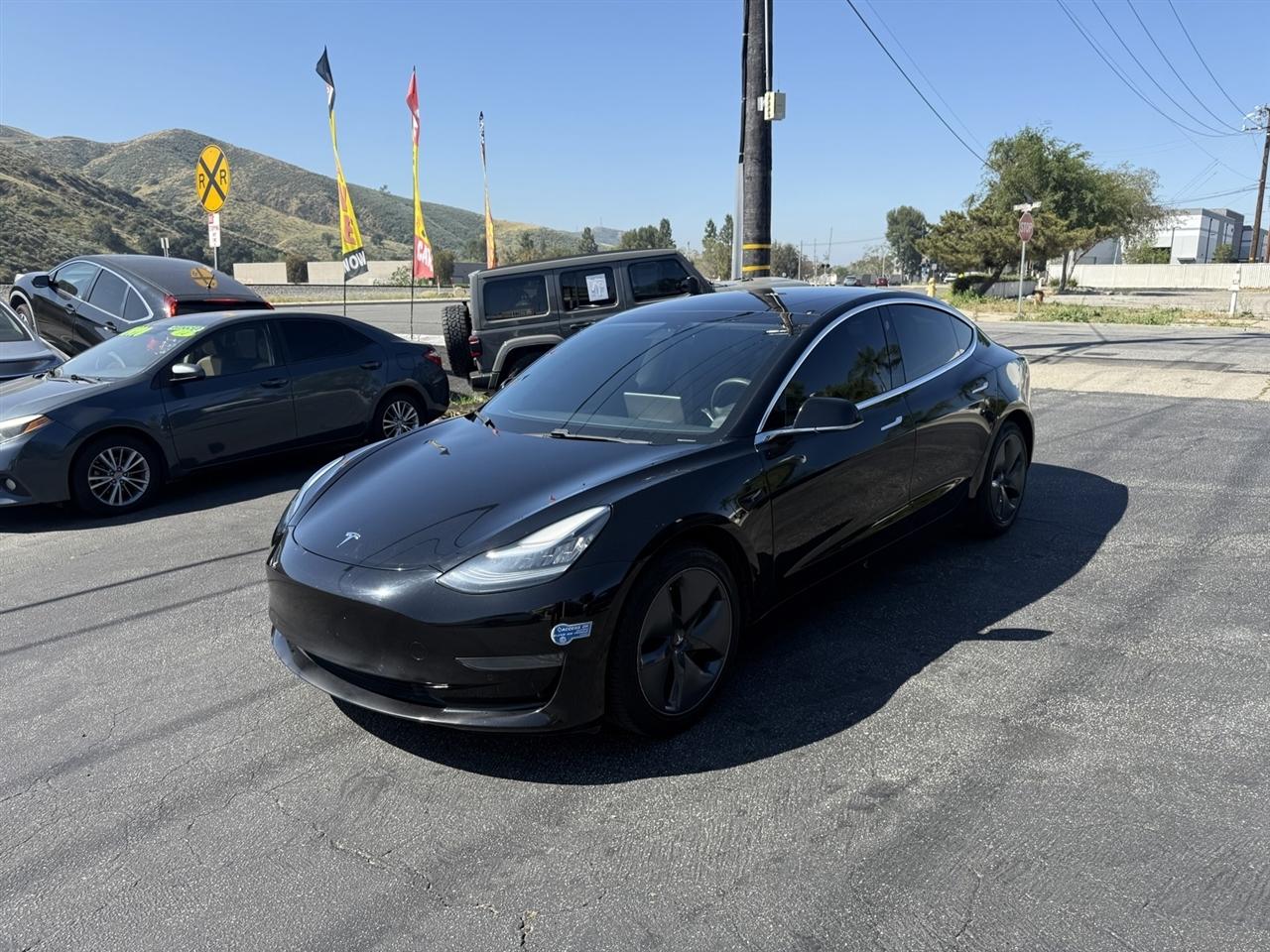 Tesla Model 3  2020
