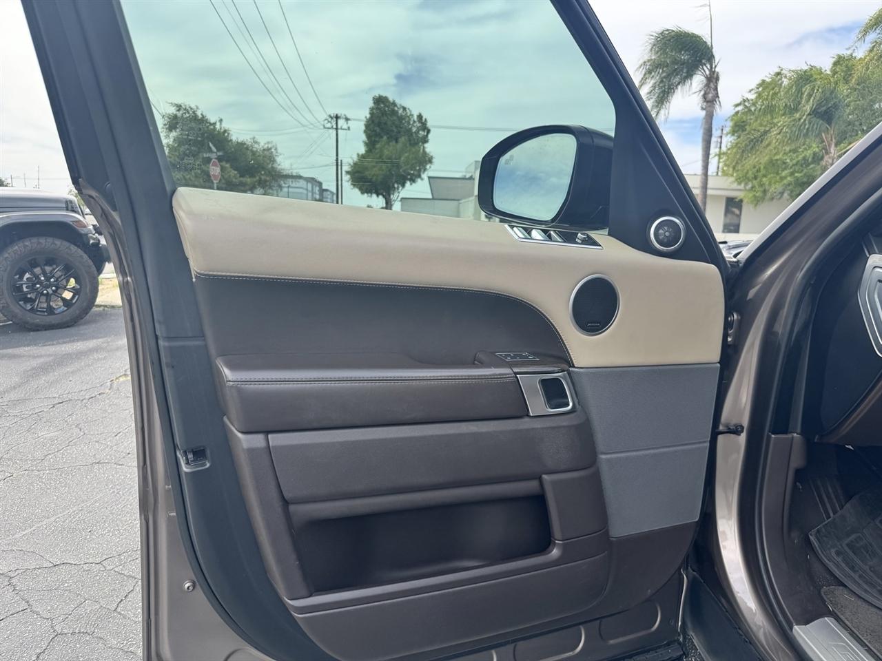 Land Rover Range Rover Sport  2018