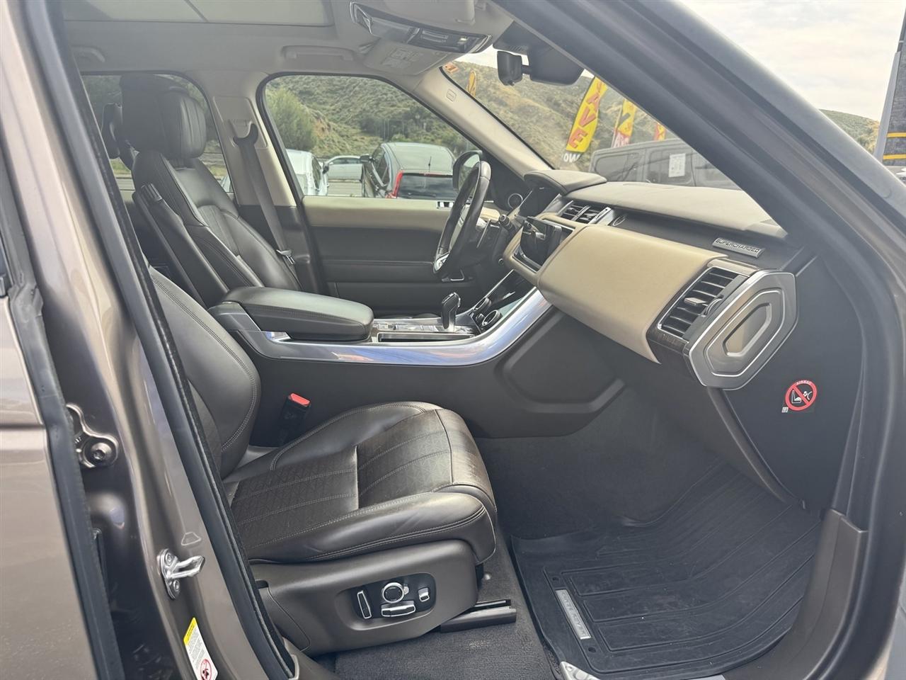 Land Rover Range Rover Sport  2018