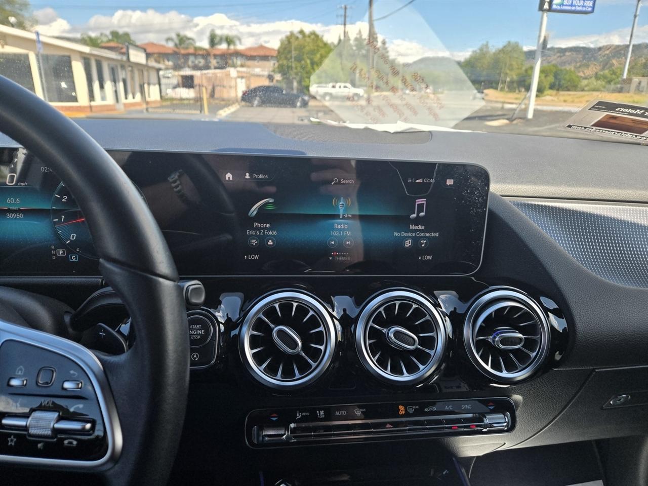 Mercedes-Benz GLA  2021