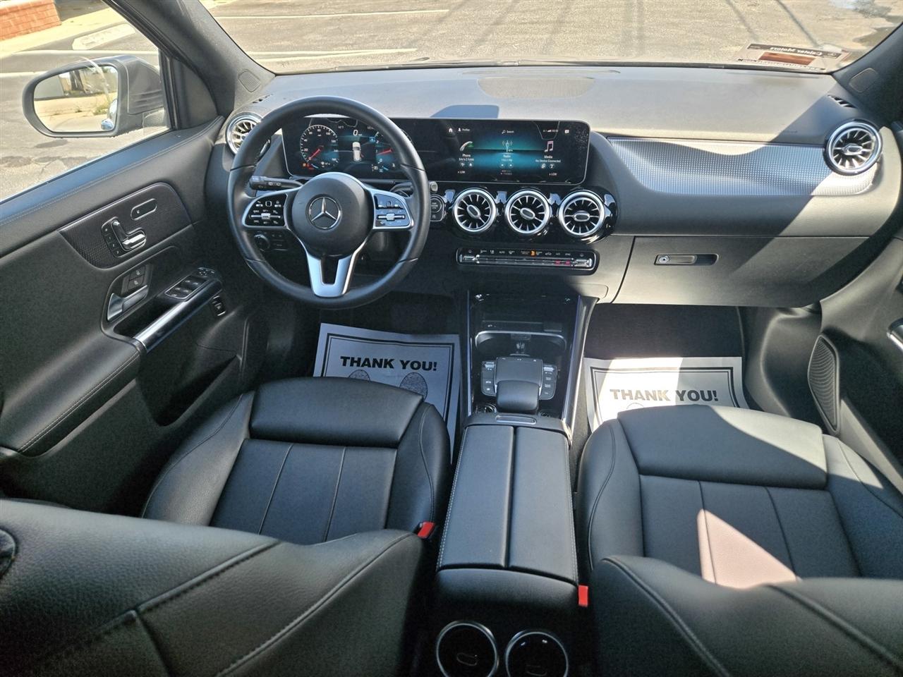 Mercedes-Benz GLA  2021