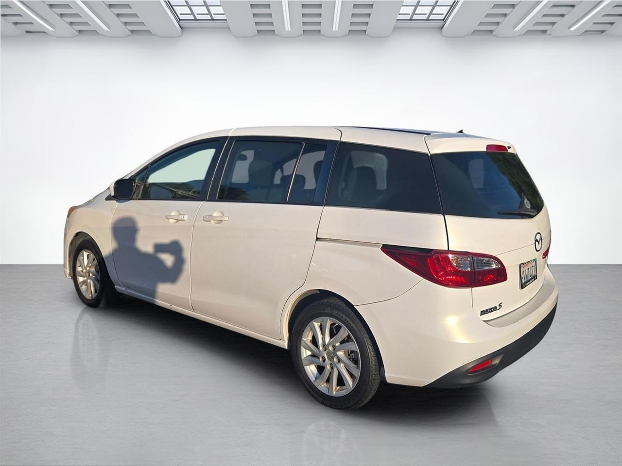 Mazda MAZDA5  2012