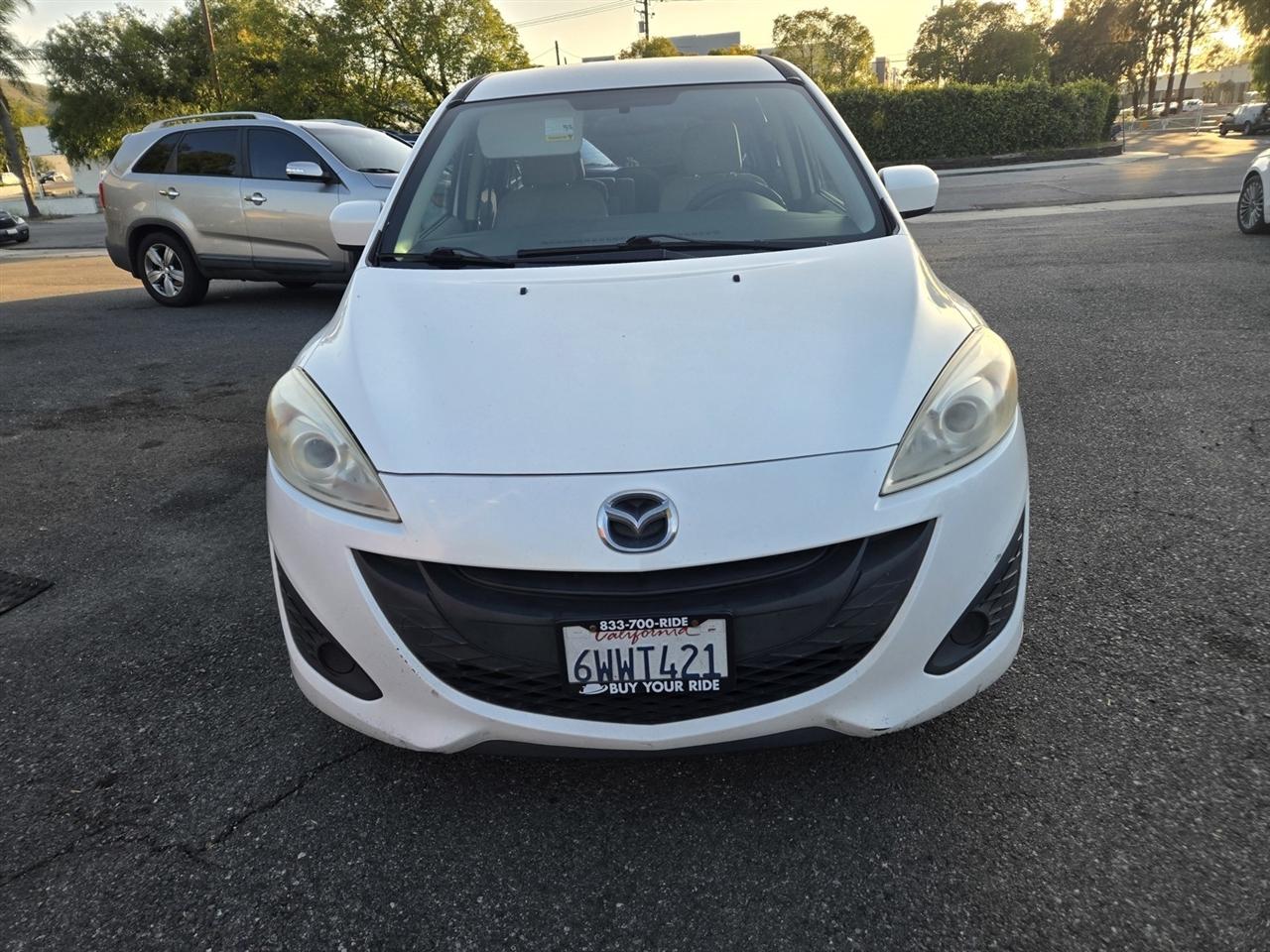 Mazda MAZDA5  2012