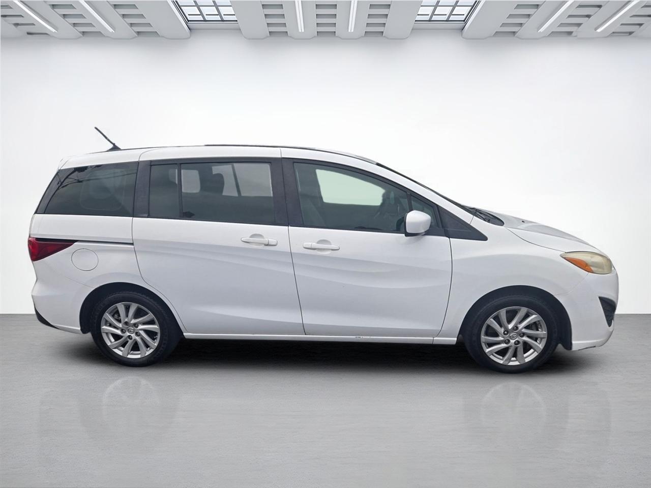 Mazda MAZDA5  2012
