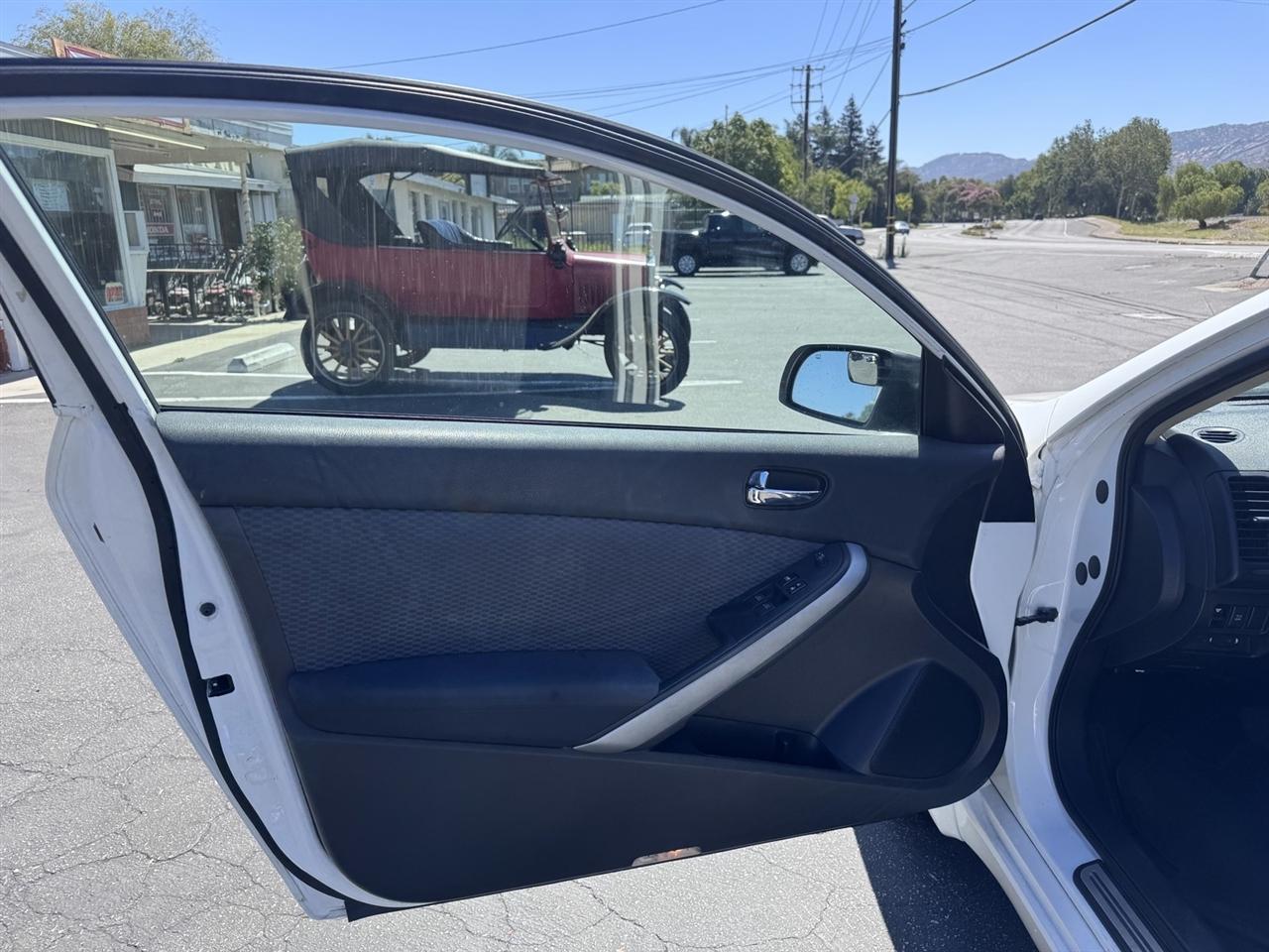Nissan Altima  2008