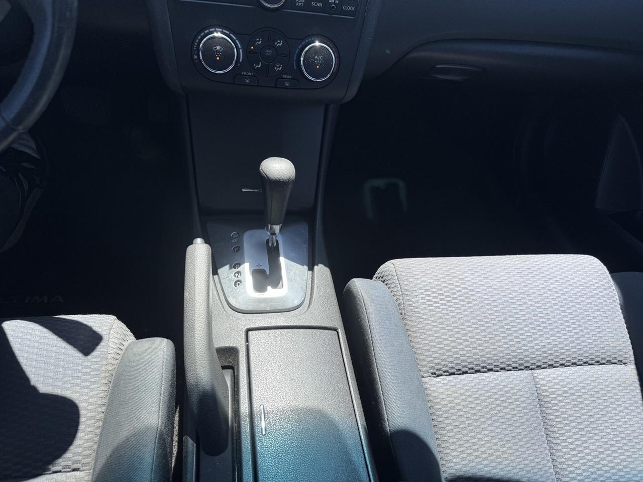 Nissan Altima  2008