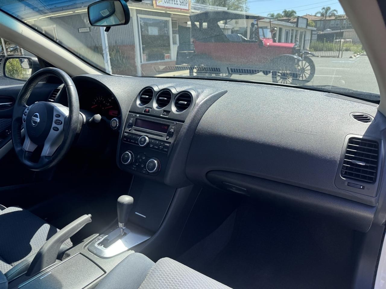 Nissan Altima  2008