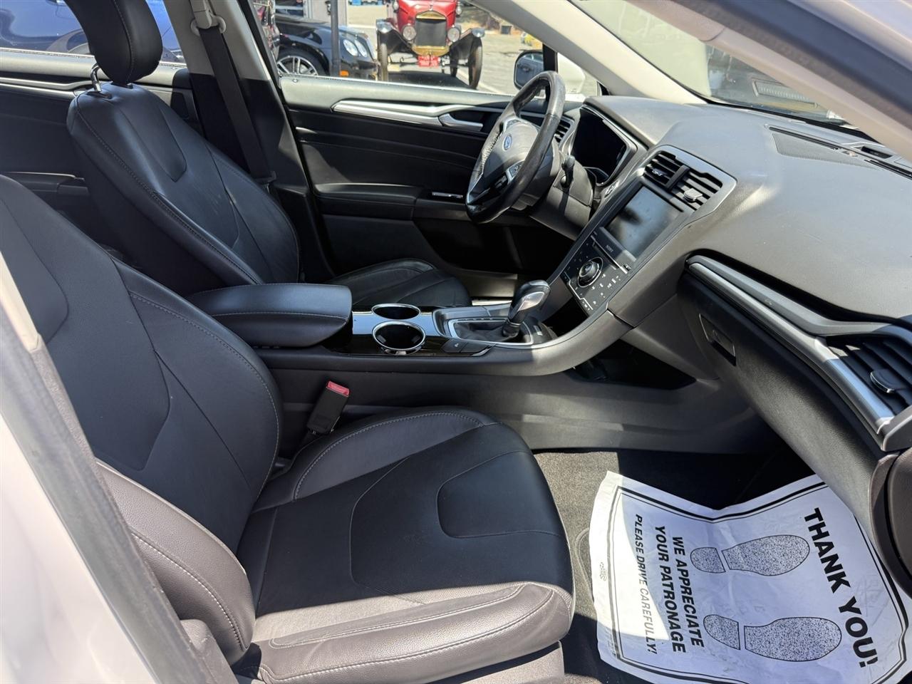 Ford Fusion  2013