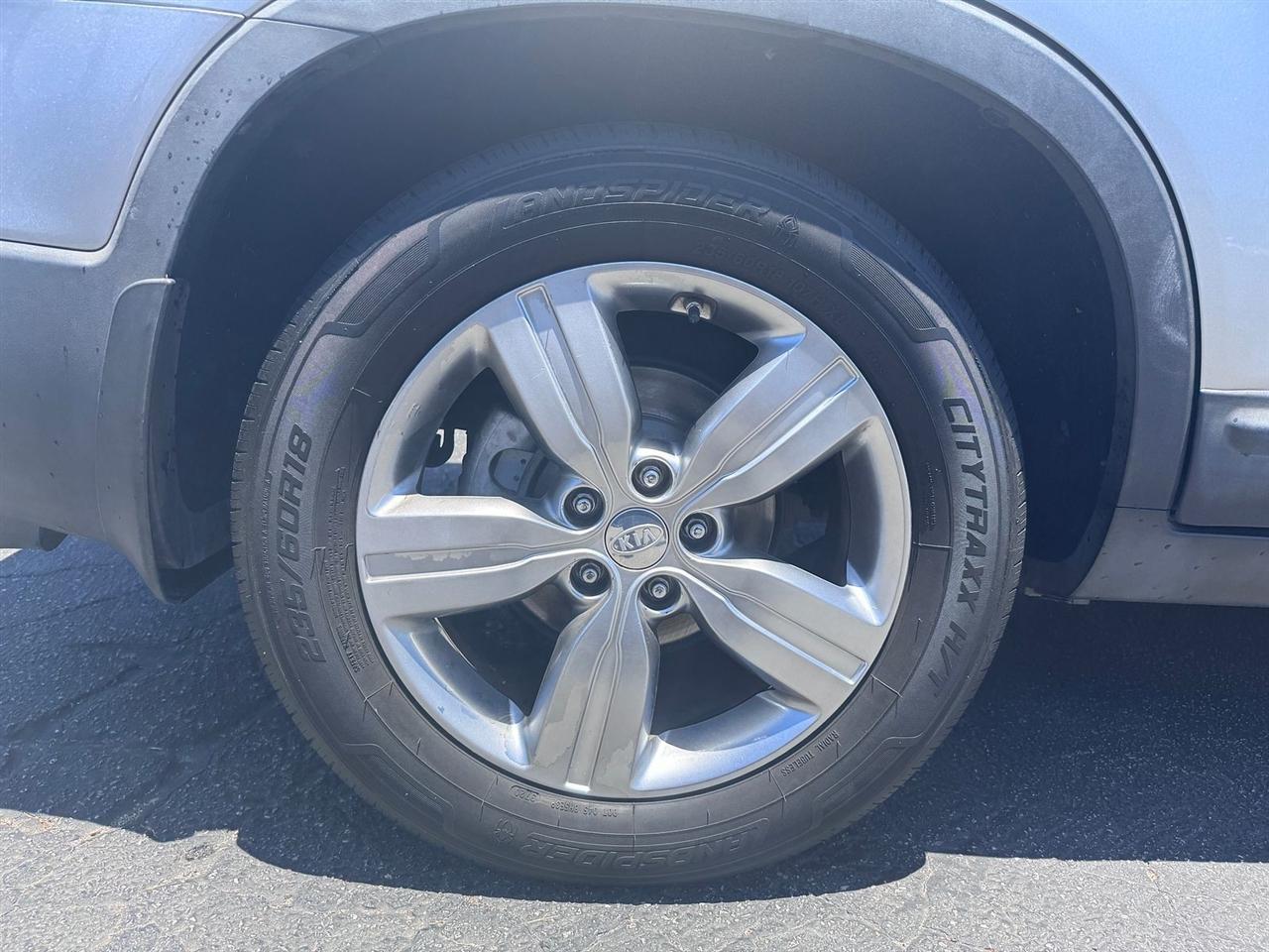 Kia Sorento  2013