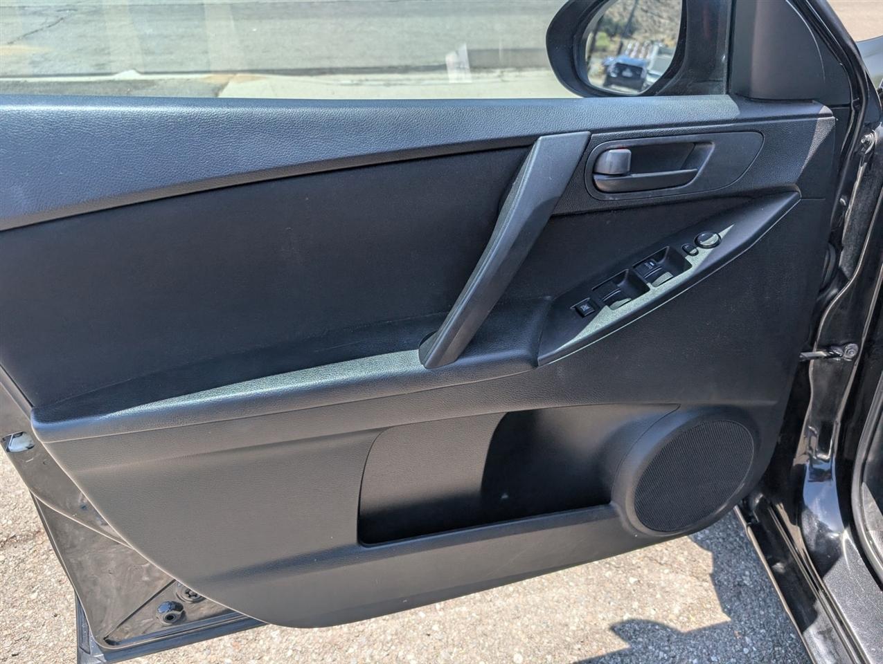 Mazda MAZDA3  2010